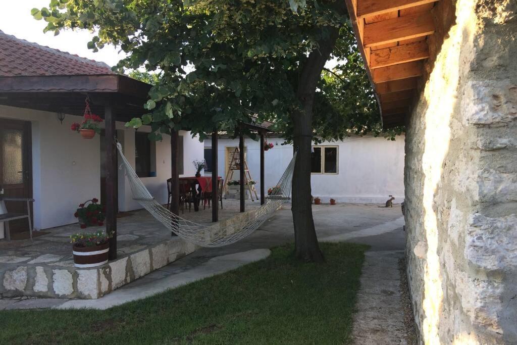 Bŭlgarevo Guest House Kostadinovi מראה חיצוני תמונה